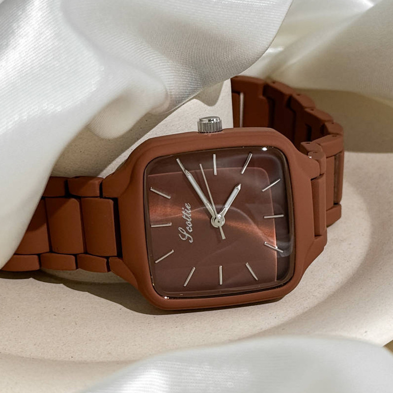 Waterproof Autumn And Winter Women's Watch Good-looking - Image 2