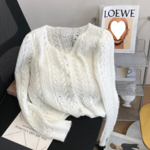 Women's Fashionable Soft Glutinous Mohair Knitted Sweater