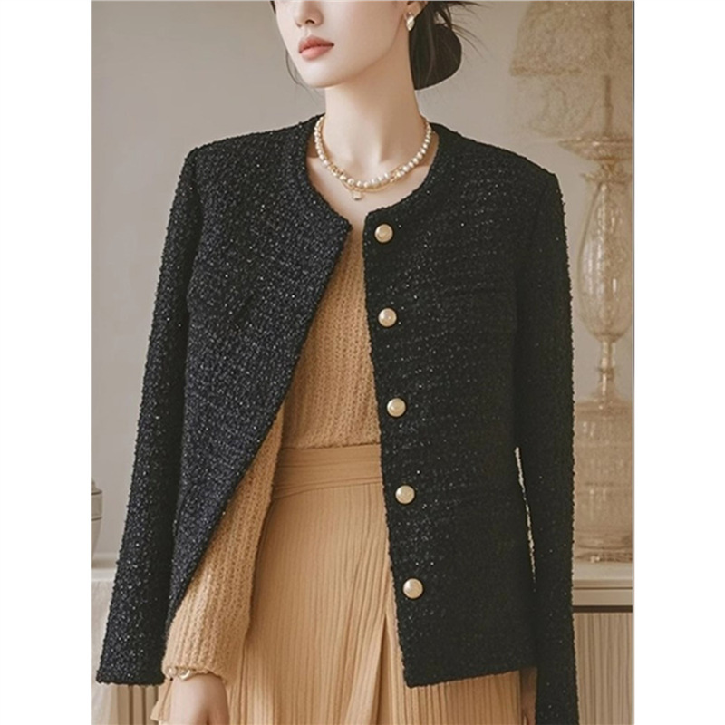 Western Style Unique Chic Short - Image 3