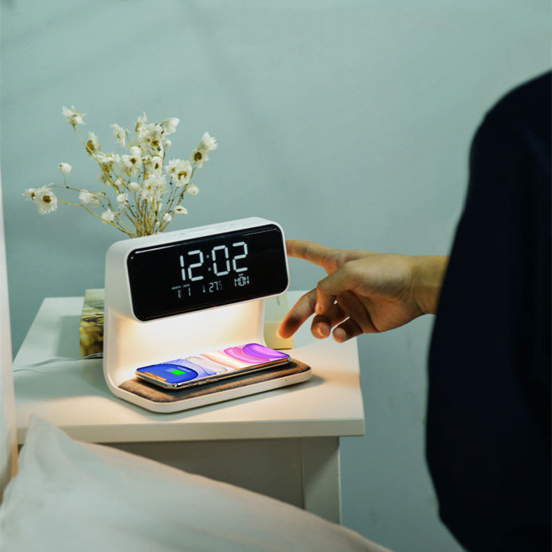 Creative 3 In 1 Bedside Lamp Wireless Charging LCD Screen Alarm Clock Wireless Phone Charger - Image 4